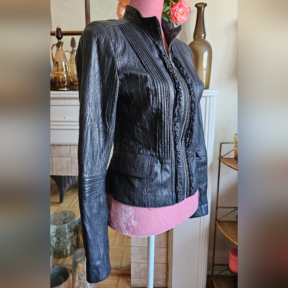 Danier Black Leather Bomber Jacket. Moto Jacket. - Picture 4 of 14